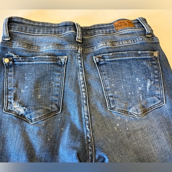 Judy Blue boyfriend fit distressed jeans size 5/27 - Picture 3 of 9